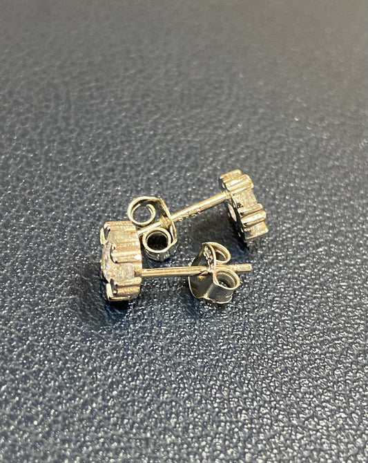 Aura Unisex Earring stud | 92.5 Pure Sterling Silver | With AD Work