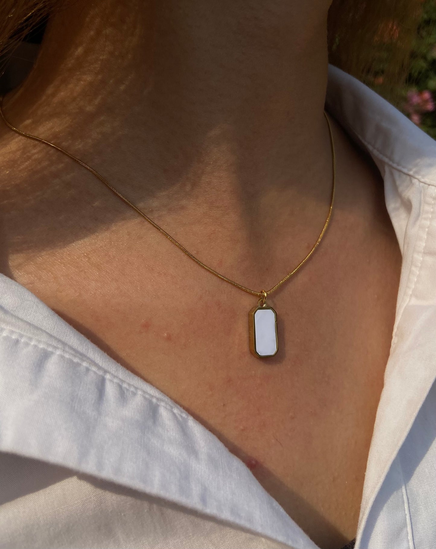 Day and Night Reversible Unisex Pendant | Anti-Tarnish | Hypoallergenic | Waterproof |