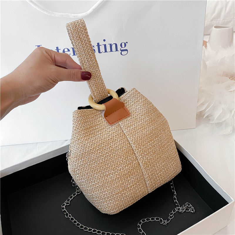 2020 New Trendy Crossbody Bucket Bag Small Fresh Handbag Student Woven Bag Forest Beach Straw Bag Women