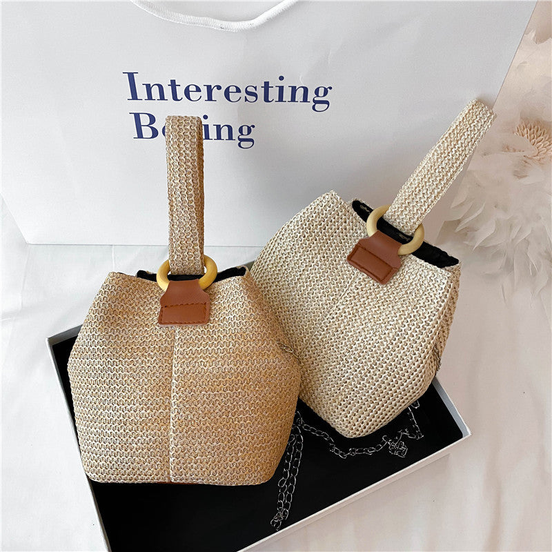 2020 New Trendy Crossbody Bucket Bag Small Fresh Handbag Student Woven Bag Forest Beach Straw Bag Women