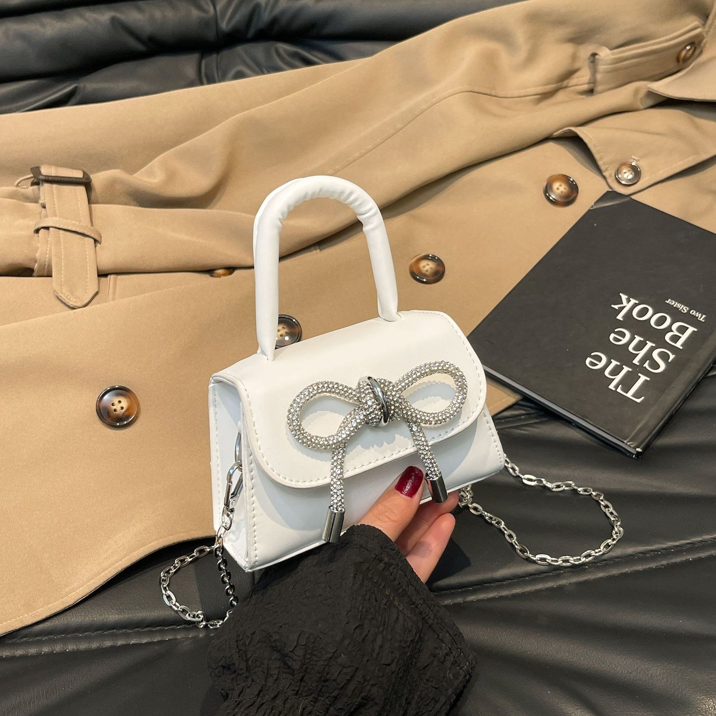 2025 Autumn New High-Quality Niche Solid Color Bow Small Square Women's Bag Chain Shoulder Handbag